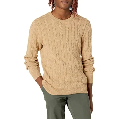 Abbildung von Amazon Essentials Herren Baumwoll Pullover mit Rundhalsausschnitt und Zopfmuster, Kamelbraun Meliert, XL