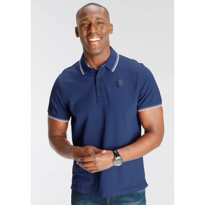 Abbildung von DELMAO Poloshirt, mit modischem Brustlabel NEUE MARKE