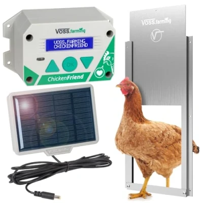 Abbildung von VOSS.farming Set ChickenFriend“ automatische Hühnerklappe + Tür 220x330mm Solar Akku