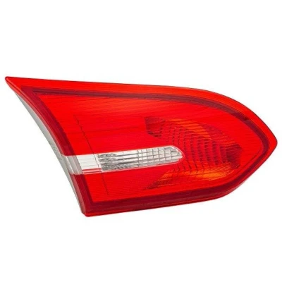 Abbildung von HELLA 2NR 354 828 011 Rückleuchte links innerer Teil P21/5W, W16W ohne Glühlampen mit Lampenträger FORD: FOCUS 3 Stufenheck