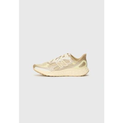 Abbildung von New Balance Fresh FOAM Arishi V4 Laufschuh Straße, Damen, Größe: 35, Incense Schuhe