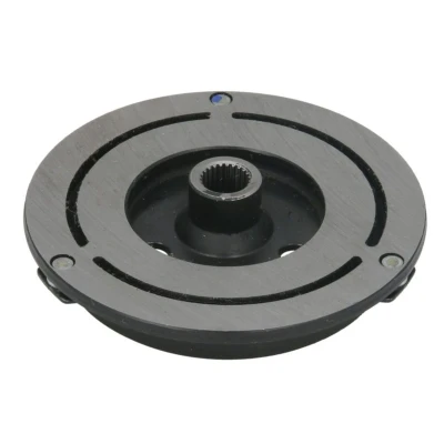 Abbildung von THERMOTEC KTT020024 Mitnehmerscheibe, Magnetkupplung Kompressor OPEL: Vectra C Limousine, Astra G Cabrio, Caravan, ALFA ROMEO: 159 Sportwagon