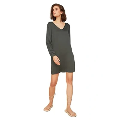 Abbildung von Trendyol Damen Woman Mini Shift V neck Woven Dress, Khaki, 36 EU