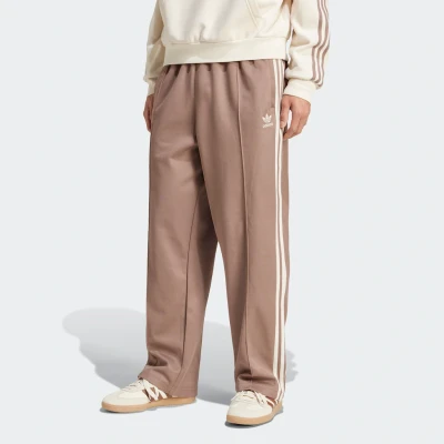 Abbildung von adidas Originals SST TP Jogginghose, Herren, Größe: Large, Trace brown
