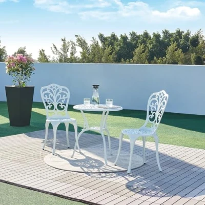 Abbildung von casa.pro Bistro Set Lupsam Balkonmöbel 3 teilig Outdoor Sitzgruppe aus Aluminiumguss runder Bistrotisch mit 2 Stühlen wetterfest Weiß Gartenmöbelset