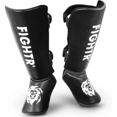 Abbildung von FIGHTR® Schienbeinschoner mit perfektem Sitz und idealer Polsterung Dicker Schienbeinschutz für Kicks im Kickboxen, MMA, Muay Thai weitere Kampfsportarten