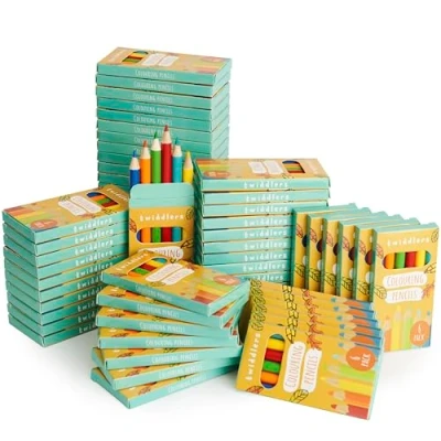 Abbildung von THE TWIDDLERS 60 Boxen mit Mini Buntstiften 6 Bleistifte pro Box, insgesamt 360 leicht zu greifender runder Schaft, 9cm Länge, Multipack für Partytüten Kindergeburtstage (60 x 6er Packs)