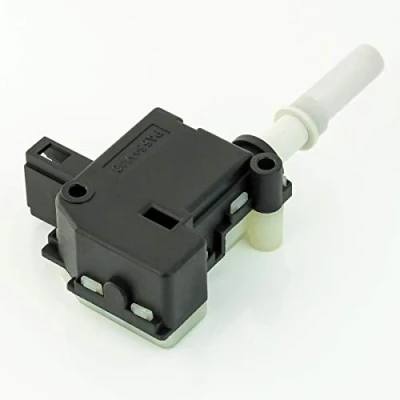 Abbildung von LST Stelment Stellmotor Heckklappe Schloss A4 8E B6 AVANT 4B9962115C