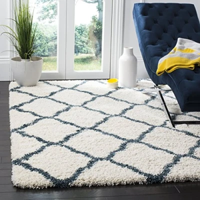 Abbildung von SAFAVIEH Zottelig Teppich für Wohnzimmer, Esszimmer, Schlafzimmer Hudson Shag Collection, Hoher Flor, Elfenbein und Schieferblau, 155 X 229 cm