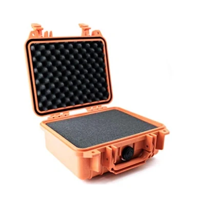 Abbildung von PELI 1200 Koffer zum Schutz Empfindlicher Ausrüsung, IP67 Wasser und Staubdicht, 4L Volumen, Mit Schaumstoffeinlage (Anpassbar), Orange