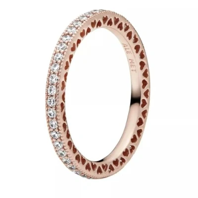 Abbildung von PANDORA Sparkle &amp; Hearts Ring in Roségold mit 14 Karat rosévergoldete Metalllegierung und Cubic Zirkonia Signature Collection, Größe 58
