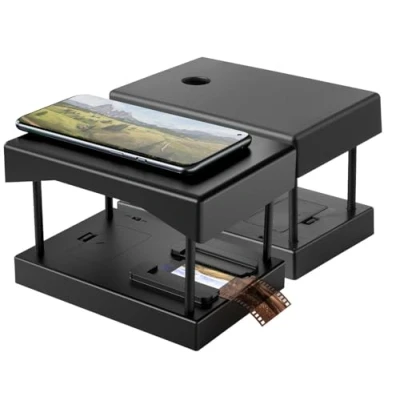 Abbildung von Somikon Dia und Negativ Scanner: 2er Set Mobile Scanner für 35 mm Dias &amp; Negative, LED Beleuchtung,App (Smartphone Scanner, Smartphone Filmstreifen Scanner)