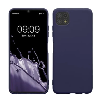 Abbildung von kwmobile Hülle kompatibel mit Samsung Galaxy A22 5G weiches TPU Silikon Case Cover geeignet für kabelloses Laden Deep Ocean