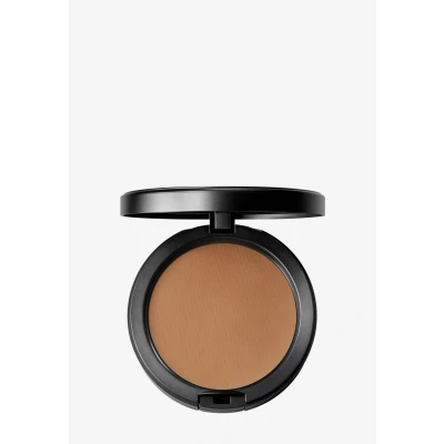 Abbildung von MAC Cosmetics Studio Fix Powder Plus Foundation NC50