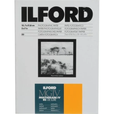 Abbildung von Ilford 1168255 Multigrade IV RC Deluxe Kunstharz beschichtet VC variabler Kontrast Schwarz &amp; Weiß Erweiterung Papier 12,7 x 17,8 cm 25 Blatt Satin