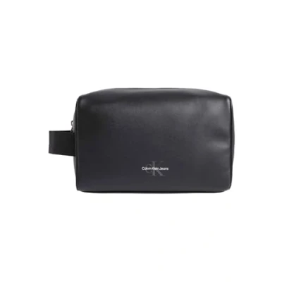 Abbildung von Calvin Klein Jeans Monogram SOFT DOPP KIT Unisex Kosmetiktasche, Größe: One Size, Black