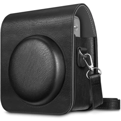 Abbildung von FINTIE Tasche für Fujifilm Instax Mini 90 Neo Classic Sofortbildkamera Premium Schutzhülle Reise Kameratasche Hülle Abdeckung mit abnehmbaren Riemen, Schwarz