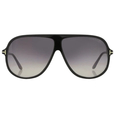 Abbildung von Tom Ford Spencer 02 FT0998 01B 62 Sonnenbrille