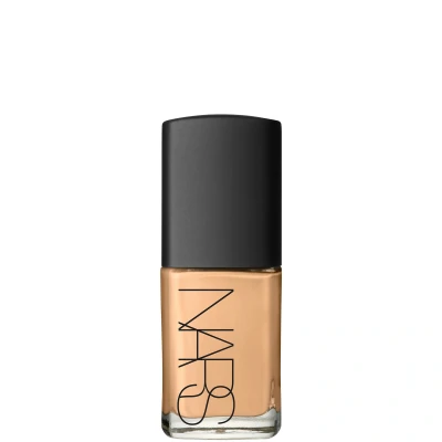 Abbildung von NARS Sheer GLOW Foundation Foundation, Größe: 30 ml, Sahel