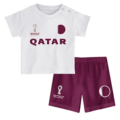 Abbildung von FIFA Kinder Offizielles Weltmeisterschaft 2022 T Shirt &amp; Shorts Set Qatar Auswärts Country Tee Shorts, Weiß, 18 Months