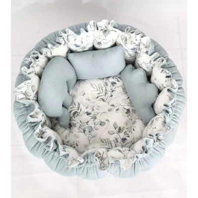 Abbildung von Baby Fancyroom Bettnestchen 2in1 Spielmatte Nestchen Babynestchen Babynest Kuschelnest, (4 tlg. Set mit 3 Motivkissen, dicke Krabbeldecke Spieldecke Kuschelnest), Handmade with Love