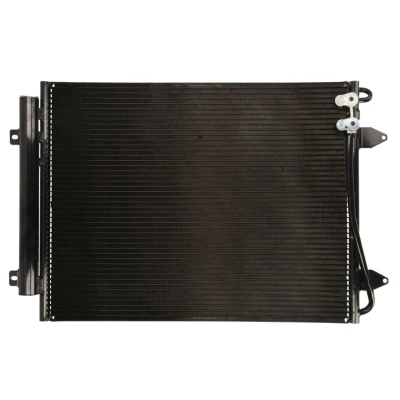 Abbildung von THERMOTEC KTT110068 Klimakondensator mit Trockner 615 VOLKSWAGEN: Passat B6 Variant, CC, Limousine