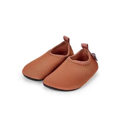 Abbildung von Sterntaler Aquaschuh Wassersportschuh für Kinder, Größe: 23/24, Mittelbraun Neopren