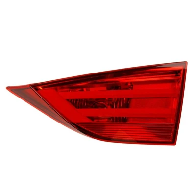 Abbildung von MAGNETI MARELLI 715104140000 Rückleuchte rechts innerer Teil mit Glühlampen Lampenträger BMW: X1