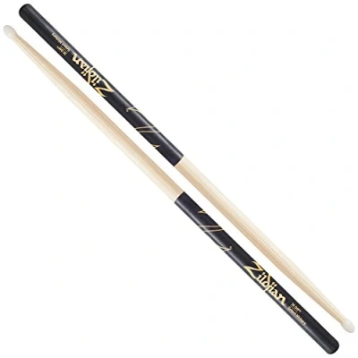 Abbildung von Zildjian 7A Hickory Drumsticks Nylon Tip Black DIP