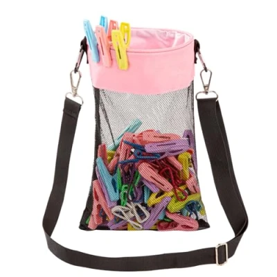 Abbildung von KGMCARE Wäscheklammerbeutel mit Haken zum aufhängen, Wäscheklammern Beutel für bis zu 100 Wäscheklammern, Indoor und Outdoor geeignet (Rosa)