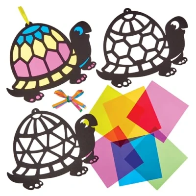 Abbildung von Baker Ross FN191 Schildkröte Glasmalerei Dekoration Kits Packung mit 6, Make Your Own Dekorationen, Effekt für Kinder zu dekorieren und anzuzeigen