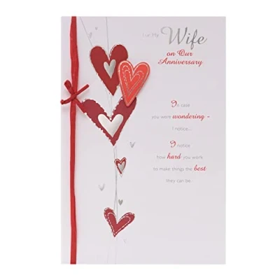 Abbildung von UK Greetings Hochzeitstagskarte für Frau sentimentales Design