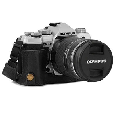 Abbildung von MegaGear MG1864 Ever Ready Kameratasche für Olympus OM D E M5 Mark III, Echtleder, Schwarz
