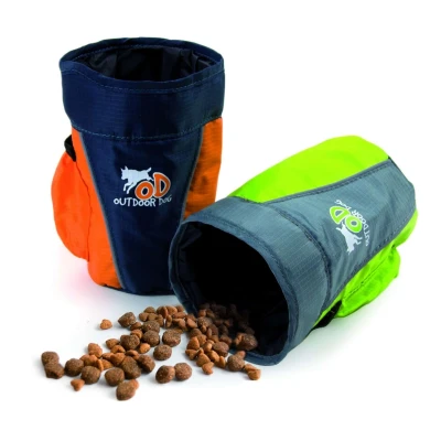 Abbildung von All For Paws Outdoor Dog Treat Bag