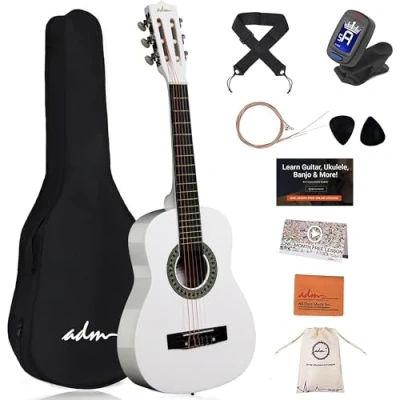 Abbildung von ADM 1/4 Kinder Konzertgitarren Set, 76,2 cm, Junior Gitarren Set für Anfänger mit Gigbag, Stimmgerät, Gurt, Plektren, extra Saiten, Aufbewahrungstasche und Reinigungstuch (weiß)