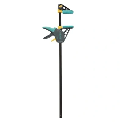 Abbildung von wolfcraft EHZ 100 700 Einhandzwinge PRO 3033000 Kraftvolle Zwinge zum professionellen Spannen von Werkstücken mit nur einer Hand Spannkraft: 120 kg Spannweite: mm