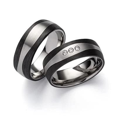 Abbildung von Blue Moon Diamonds Paar Eheringe Trauringe, Titan Carbonringe, Diamant (0,045 ct w/si), Partnerringe, Antragsringe, Hochzeitsring (Gravur/Etui) 3856