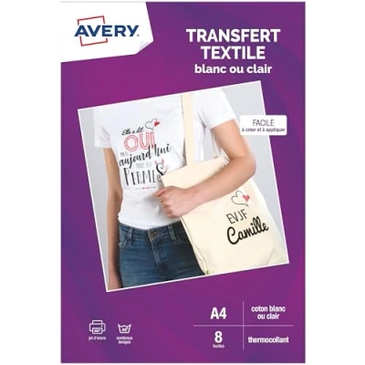 Abbildung von AVERY Packung mit 8 weißen oder durchsichtigen Transferpapieren für T Shirts Textilien, anpassbar und bedruckbar, A4 Format, Tintenstrahldruck