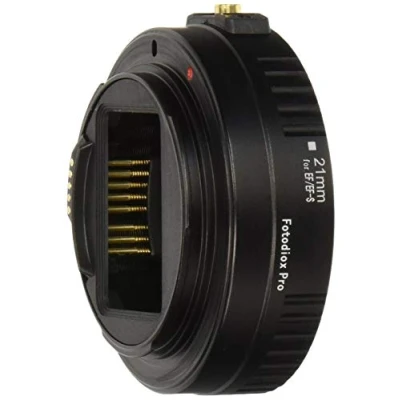 Abbildung von Fotodiox Pro 21mm Automatic Macro Extension Tube Compatible with Canon EOS EF/EF S Cameras