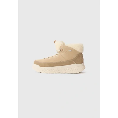Abbildung von UGG TERRE TRAIL COZY LACE Winterboots, Schnürstiefel, Trekkingstiefel mit gepolstertem Schaftrand