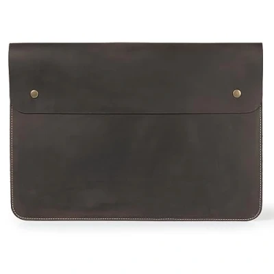 Abbildung von MegaGear Genuine Leather MacBook Bag 13.3 Inch Chestnut