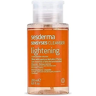 Abbildung von Sesderma Sensyses Reiniger Aufhellung Gesichtsreinigung Strahlende Haut Vitamin C Panthenol Unreinheiten und Make up Rückstände.