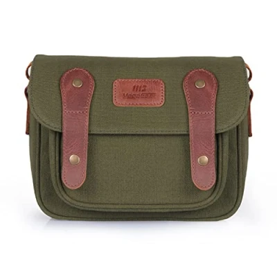 Abbildung von MegaGear Sequoia wasserdichte Kamera Tasche für Canon, Nikon, Sony Systemkameras, DSLR Kameras