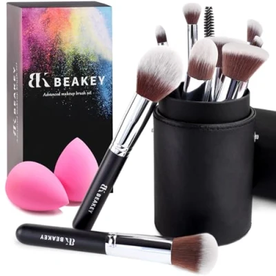 Abbildung von BEAKEY Makeup Pinsel Foundation Blending Face Powder Blush Lidschatten Geschenk für Damen und Mädchen Sets mit Schwamm Reinigungsei (10+2pcs schwarzem Pinseletui)
