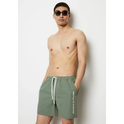 Abbildung von Marc OPolo Badeshorts, mit seitlichen Taschen und Logoschriftzug
