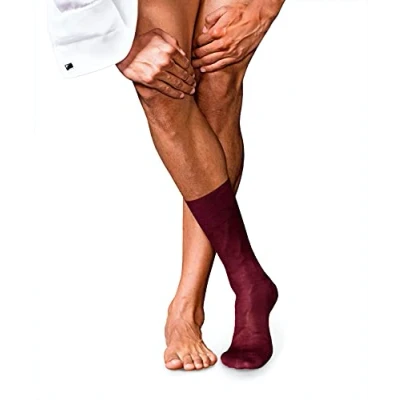 Abbildung von FALKE Damen No. 9 M SO Pure Fil d&#039;Écosse Baumwolle einfarbig 1 Paar Socken, Rot (Barolo 8596), 43 44