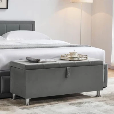 Abbildung von Vida Designs Valencia Ottomane, Stoffdeckel, Sitz, Hocker, Fensterbank, Truhe, Spielzeugbox, Pouffee, Fußhocker, hellgrauer Samt
