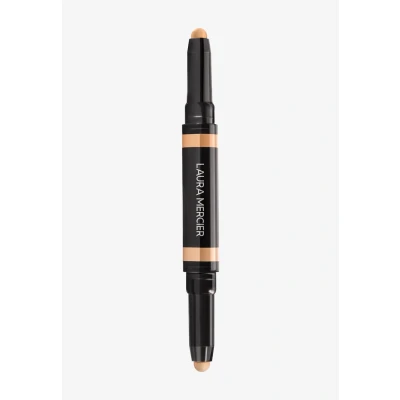 Abbildung von Laura Mercier Secret Camouflage Brighten and Correct Duo Concealer 2W