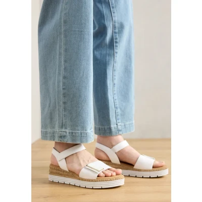 Abbildung von Gabor Comfort Plateausandalette weiss, Damen, Größe: 38, Weiss Schuhe