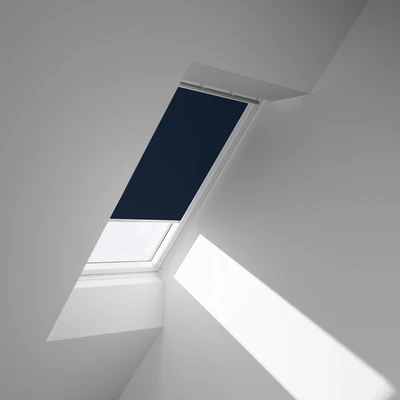 Abbildung von VELUX Verdunklungsrollo &quot;DKL M08 1100SWL&quot;, verdunkelnd, Verdunkelung, ohne Bohren, in Führungsschienen, weiße Führungsschienen &amp; Griffleiste